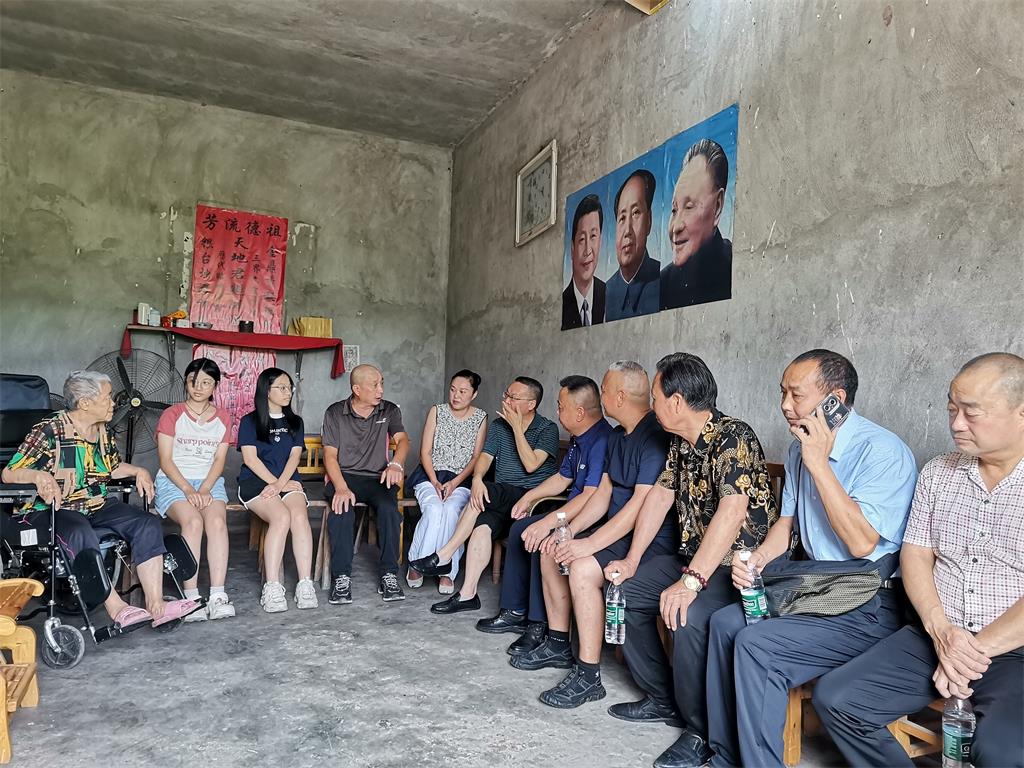 0bab6c03c2a7b926c0259a0acab8ab8.jpg 0bab6c03c2a7b926c0259a0acab8ab8.jpg